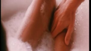 Slutty 18 સેકસી વીડિયો બીપી ગુજરાતી વર્ષની સાવકી બહેન સેક્સ કેવી રીતે કરવું તે શીખે છે.